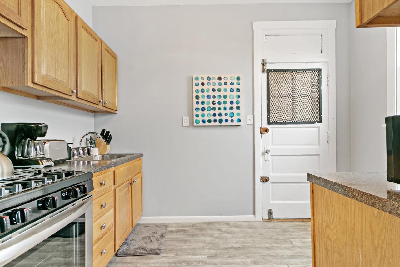 Captivating 1Br Apt With Full Kitchen - Belmont I4 Chicago Eksteriør bilde