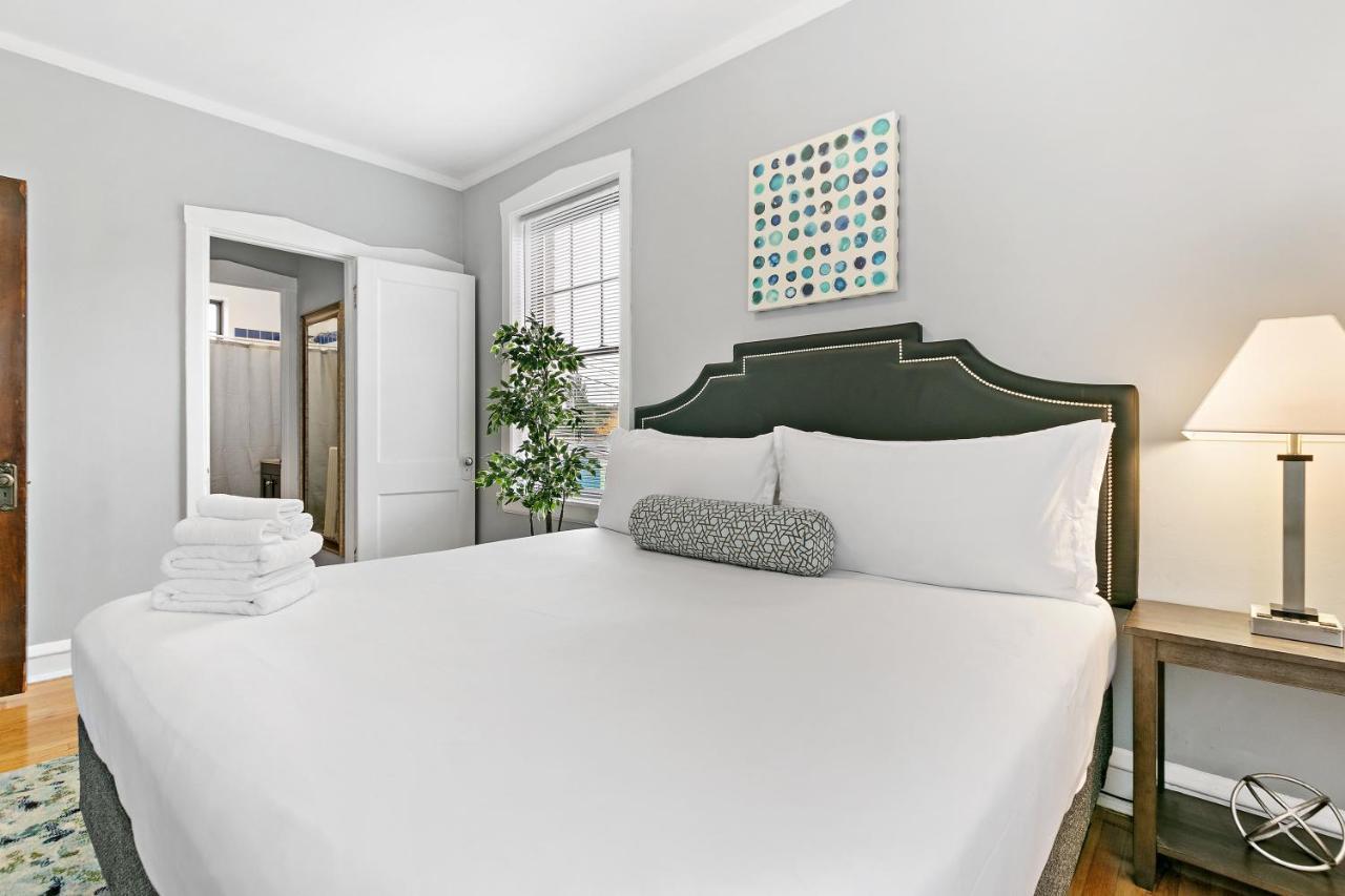 Captivating 1Br Apt With Full Kitchen - Belmont I4 Chicago Eksteriør bilde