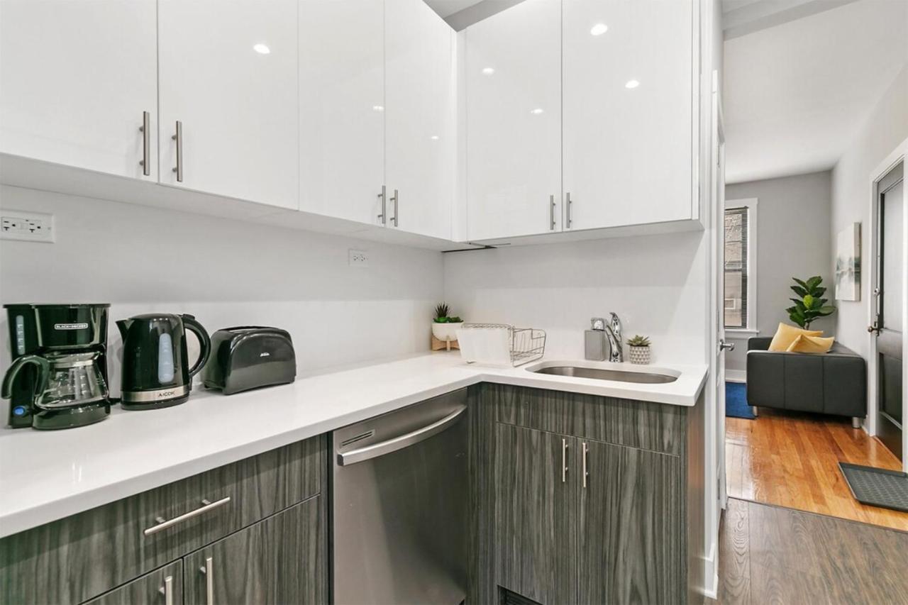 Captivating 1Br Apt With Full Kitchen - Belmont I4 Chicago Eksteriør bilde